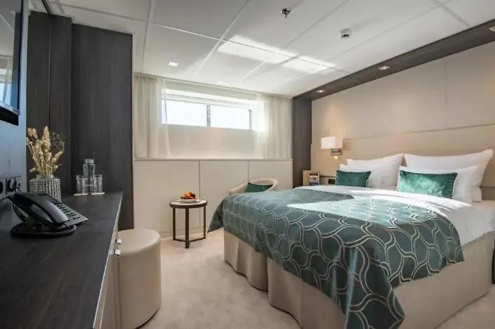 Amadeus Cara By Krafft Basel Hotel