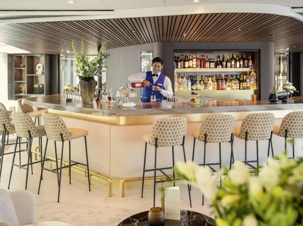 *****  Amadeus Cara By Krafft Basel Hotel Zwitserland